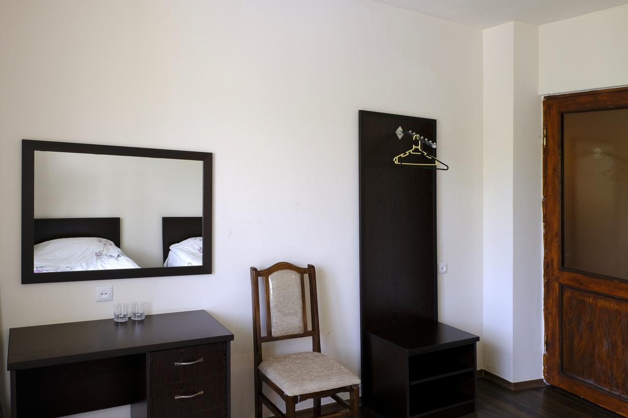 Chez Yvette Bed & Breakfast Garni Екстериор снимка